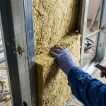 découvrez comment choisir une isolation phonique à coller efficace pour un mur mitoyen et améliorer le confort acoustique de votre habitat.